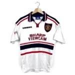 1997_99-Manchester_United-Extérieur-16a1
