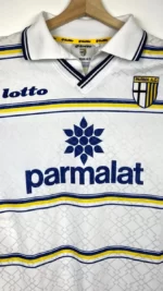 1998_99-Parme-Extérieur-(XL)1