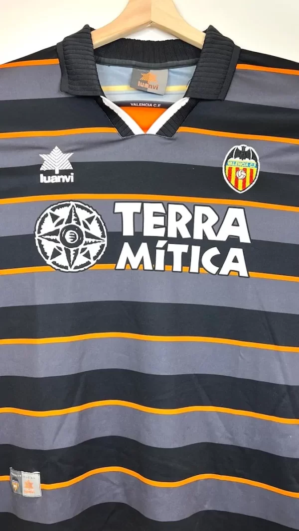 1999_00-Valence-Third-(XL)1