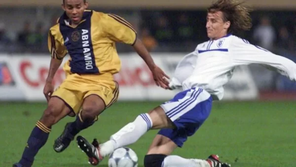 2000_01-Ajax_Amsterdam-Extérieur-Centenaire-(L)1
