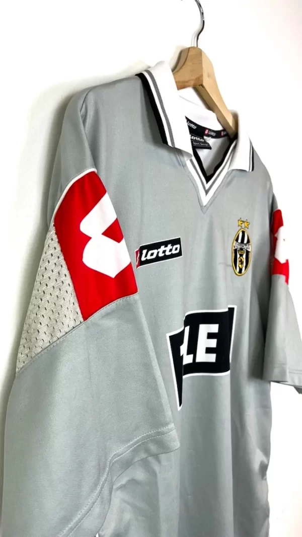 2000_01-Juventus-Third-(XL)1