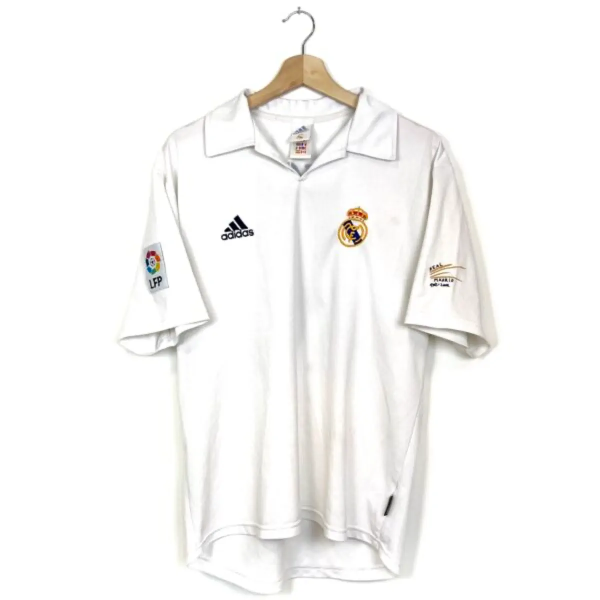 2001_02-Real_Madrid-Domicile-Figo_10-Centenaire-(M)1