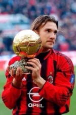 2004_05-AC_Milan-Domicile-Shevchenko_7-(M)2