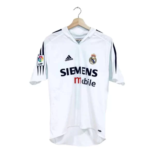 2004_05-Real_Madrid-Domicile-Raul_7-(S)8