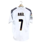 2004_05-Real_Madrid-Domicile-Raul_7-(S)8