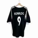 2004_05-Real_Madrid-Extérieur-Ronaldo_9-(XL)1