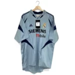 2004_05-Real_Madrid-Goal_Keeper-Casillas_1-(L)1