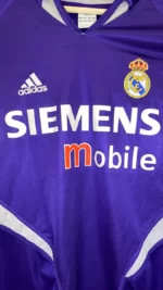 2004_05-Real_Madrid-Goal_Keeper-(L)1