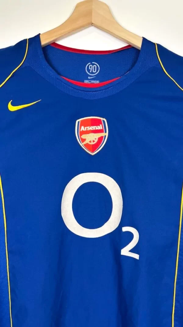 2004_06-Arsenal-Extérieur-(L)2