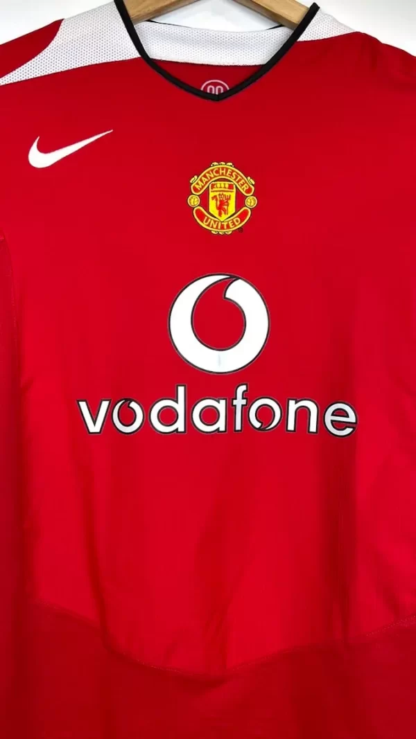 2004_06-Manchester_United-Domicile-(M)9