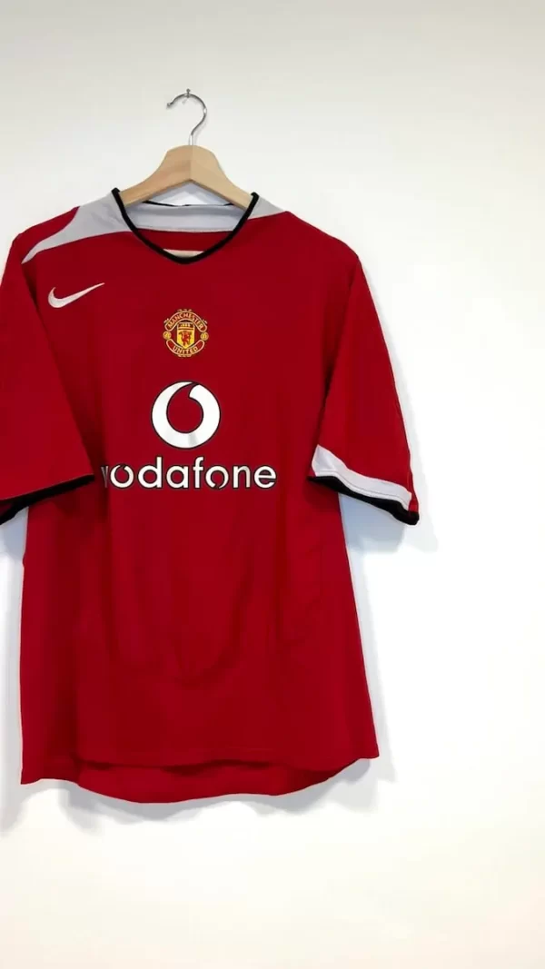 2004_06-Manchester_United-Domicile-(XL)10
