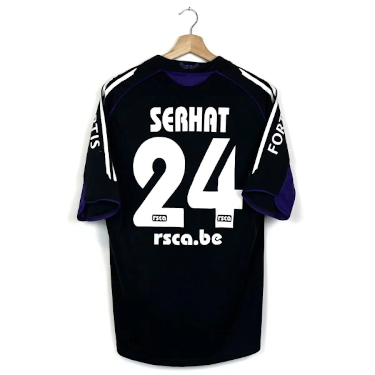 2005_06-Anderlecht-Extérieur-Serhat_24-(M)2