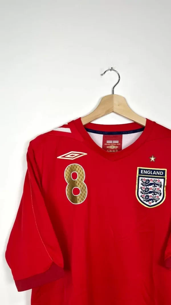 2006_08-Angleterre-Extérieur-Lampard_8-(L)4