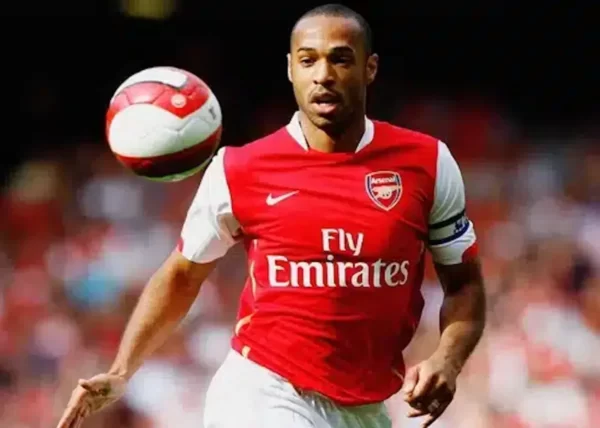 2006_08-Arsenal-Domicile-(L)12