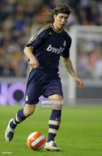 2007_08-Real_Madrid-Extérieur-(M)1