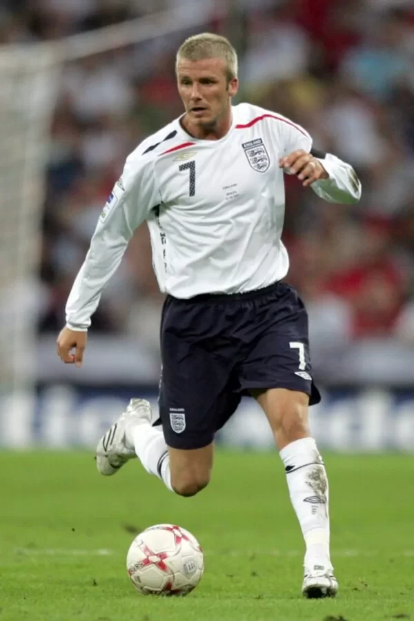 2007_09-Angleterre-Domicile-Beckham_7-(L)1