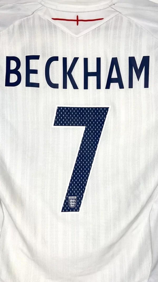 2007_09-Angleterre-Domicile-Beckham_7-(L)1