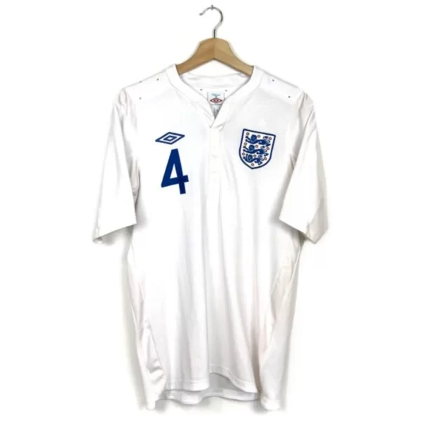 2010_11-Angleterre-Domicile-Gerrard_4-(S)2