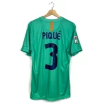 2010_11-Barcelone-Extérieur-Piqué_3-(M)1