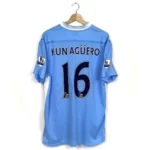 2011_12-Manchester_City-Domicile-Kun_Agüero_16-(XL)12011_12-Manchester_City-Domicile-Kun_Agüero_16-(XL)1