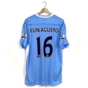 2011_12-Manchester_City-Domicile-Kun_Agüero_16-(XL)12011_12-Manchester_City-Domicile-Kun_Agüero_16-(XL)1