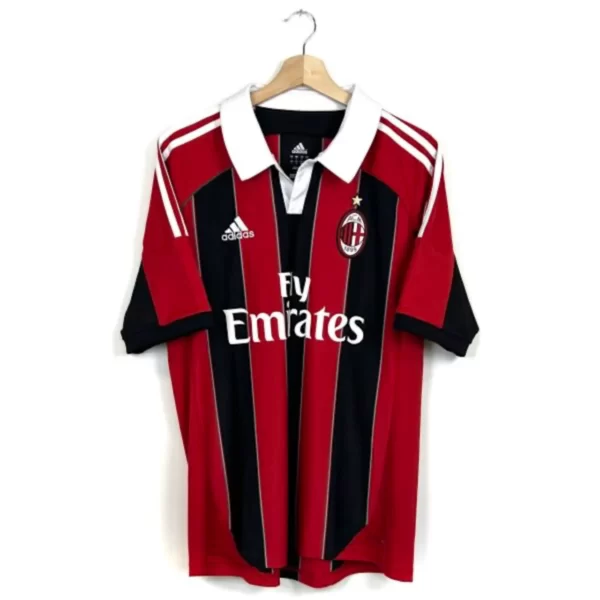 2012_13-AC_Milan-Domicile-Pato_9-(L)3