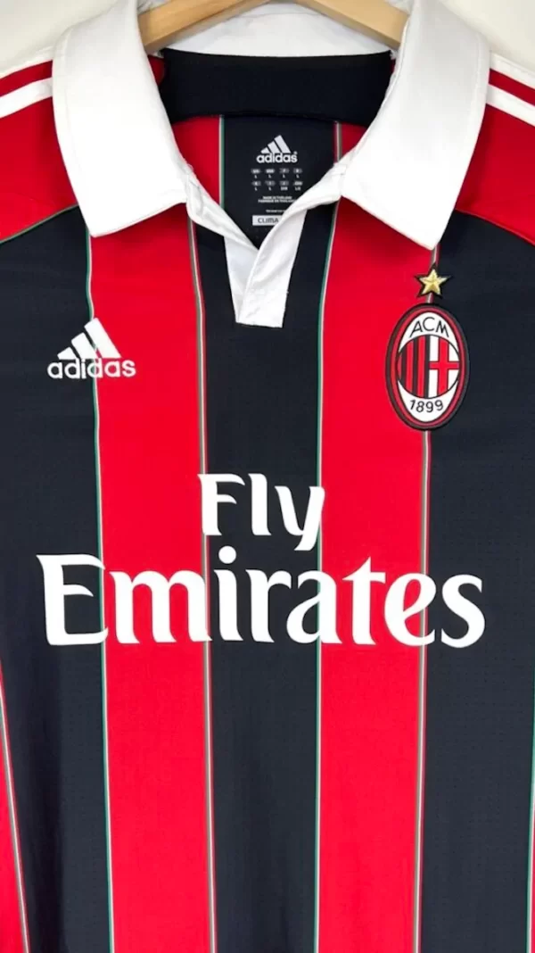2012_13-AC_Milan-Domicile-Pato_9-(L)3