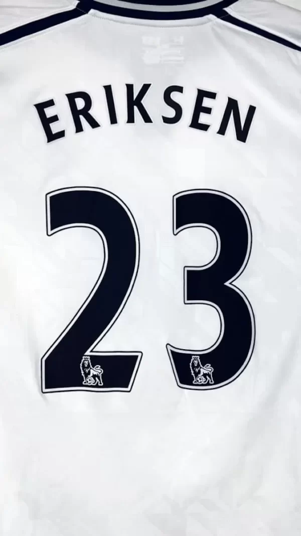 2013_14-Tottenham-Domicile-Eriksen_23-(XL)1