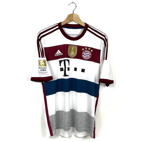 2014_15-Bayern_Munich-Extérieur-Lewandowski_9-(M)15