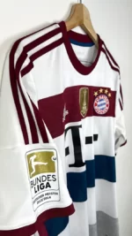 2014_15-Bayern_Munich-Extérieur-Lewandowski_9-(M)15