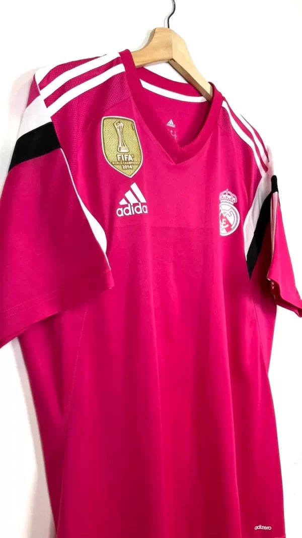 2014_15-Real_Madrid-Entraînement-Benzema_9-(L)2