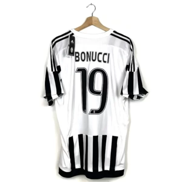 2015_16-Juventus-Domicile-Bonucci_19-(XL)2
