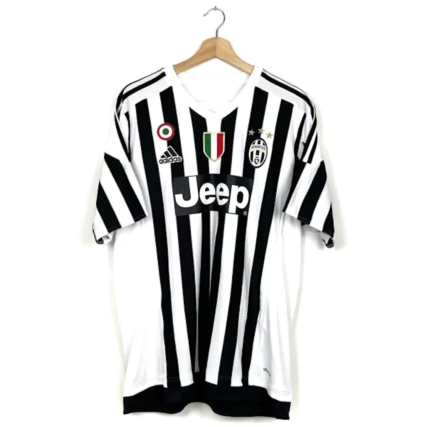 2015_16-Juventus-Domicile-Bonucci_19-(XL)2
