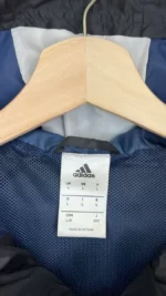 2016_17-Manchester_United-Veste-(L)1