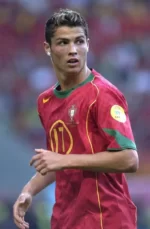2004_06-Portugal-Domicile-C.Ronaldo_17-(L)1