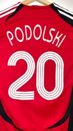 2005_07-Allemagne-Extérieur-Podolski_20-(L)1