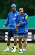 2006_07-Brésil-Extérieur-Ronaldinho_10-(L)2