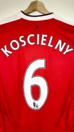 2016_17-Arsenal-Domicile-Koscielny_6-(M)1