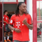 2018_19-Bayern_Munich-Veste-(XL)1