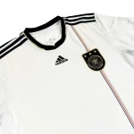 2010/11 Allemagne Domicile (L) – Image 4