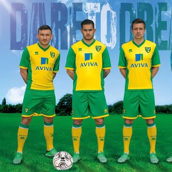 Maillot de Norwich 2013 14 Domicile