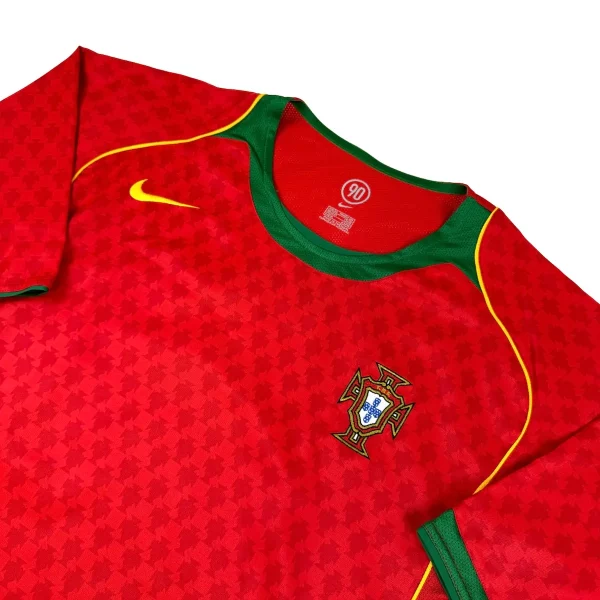 Maillot du Portugal 2004 06 Domicile