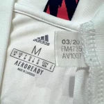 Maillot du Real Madrid 2020 21 Domicile Benzema 9