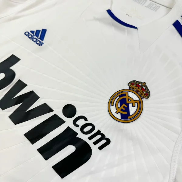 Maillot du Real Madrid 2010 11 Domicile