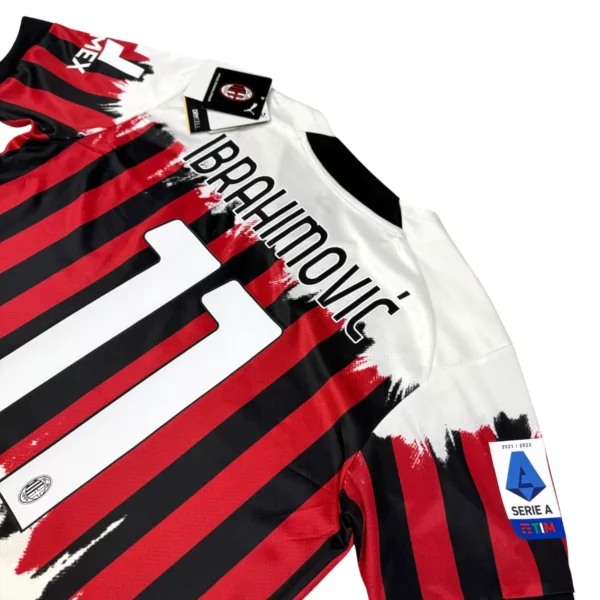 Maillot de l'AC Milan 2021 22 Fourth Ibrahimovic 11 Nemen