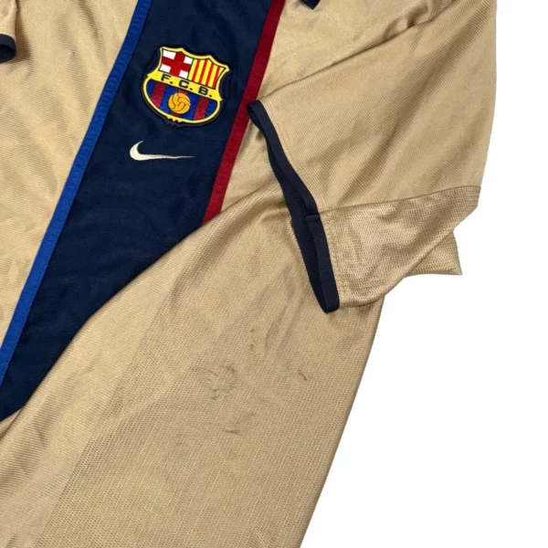 Maillot de Barcelone 2001 03 Extérieur