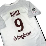 Maillot du FC Metz 2017 18 Extérieur Roux 9 porté