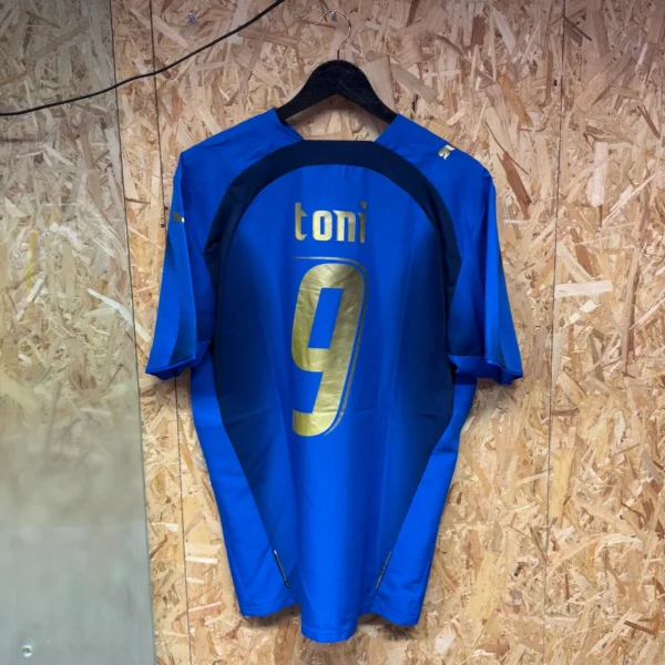 Maillot de l'Italie 2006 07 Domicile Toni 9