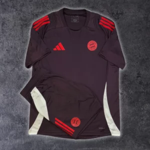 2024/25 Bayern Munich Entraînement *COMPLET* (L)