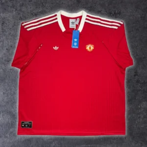 2024/25 Manchester United Entraînement *TERRACE ICONS* (XL)